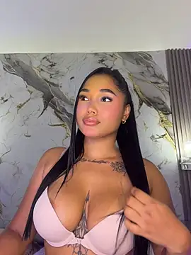 TianaaJackson stripchat live cam model
