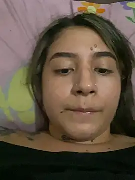 YoruCherry stripchat live cam model