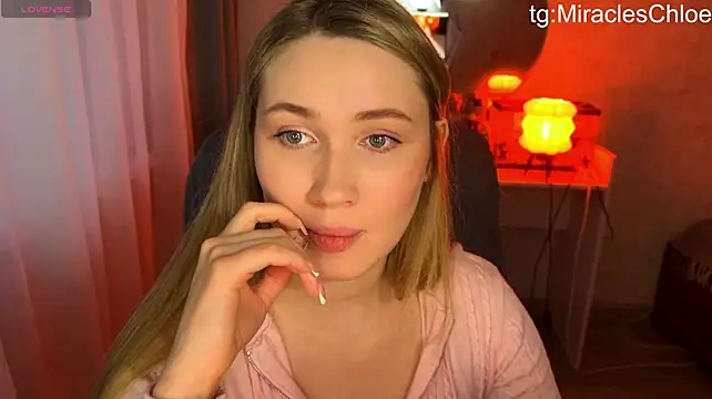ChloeMillerMeow stripchat live cam model