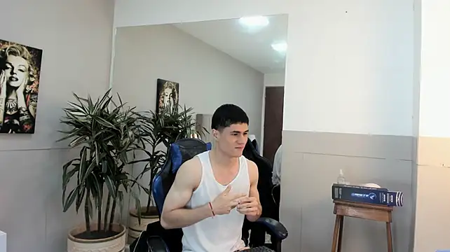 roan_birkin stripchat live cam model