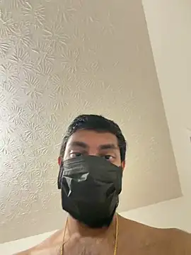 rohitgun023 stripchat live cam model