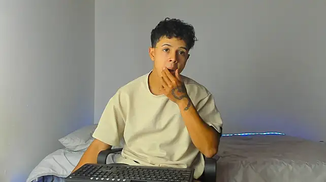 _Alex_Colton stripchat live cam model
