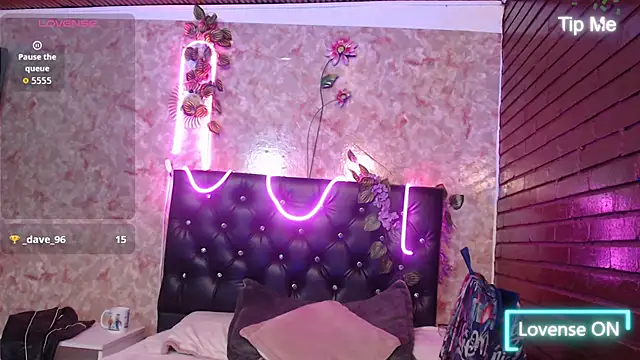 Chatiagp stripchat live cam model