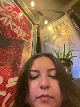 Aly_96 stripchat live cam model
