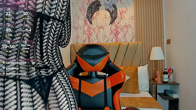 Ayla_min stripchat live cam model