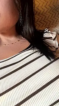HannaBeckett stripchat live cam model
