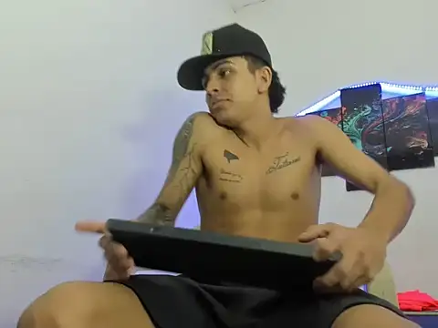 _sir_boss_latin420_ stripchat live cam model