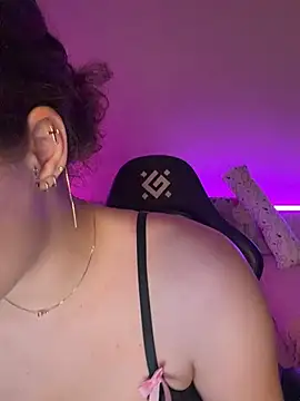 Your_insomniya stripchat live cam model