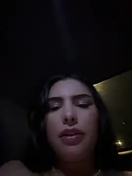 Maddy_Rouse_ stripchat live cam model