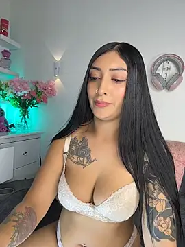 Vibe-kathy stripchat live cam model