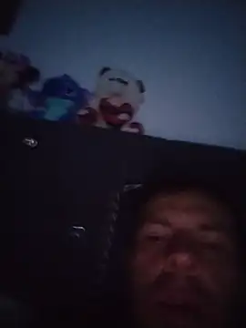 Karlossoltero stripchat live cam model