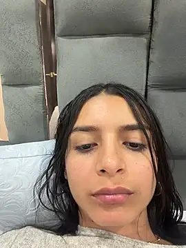 violeta365 stripchat live cam model