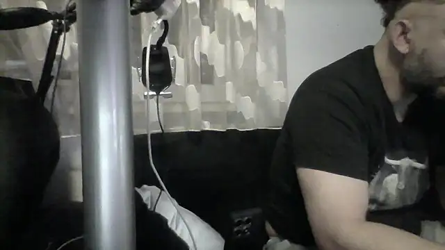 NewyorkDimi stripchat live cam model