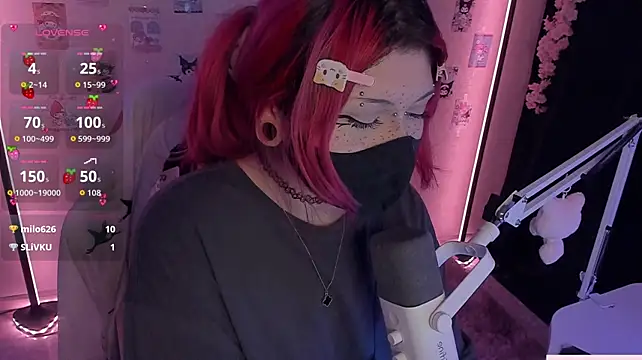 -Nanamin- stripchat live cam model