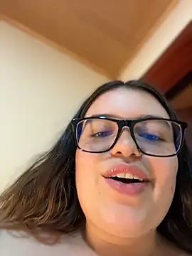 Aphrill stripchat live cam model