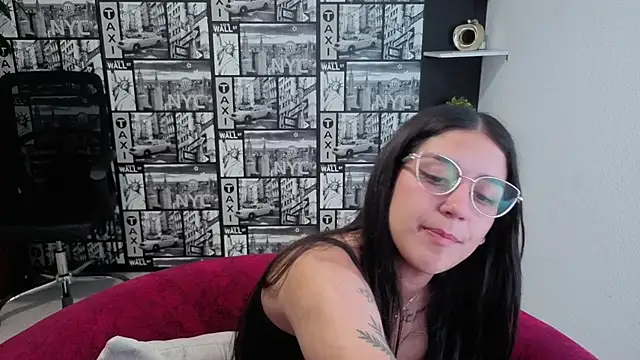 Xiomara_vega stripchat live cam model