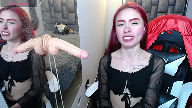 lia_queen04 stripchat live cam model