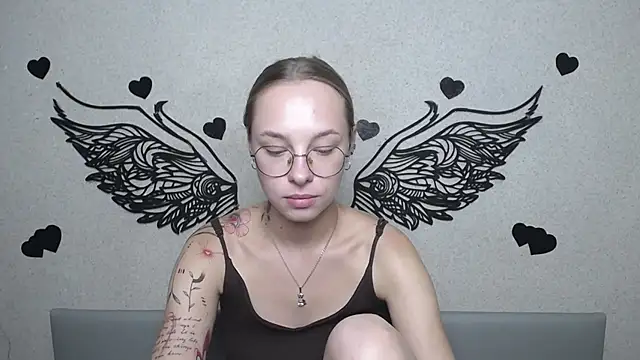 SteshaGlass stripchat live cam model
