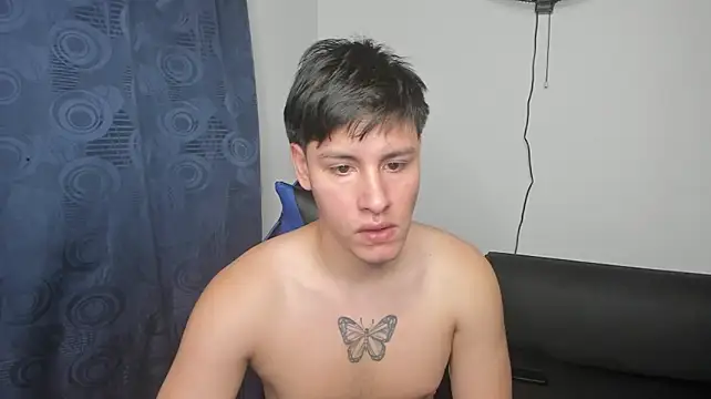 kri20 stripchat live cam model