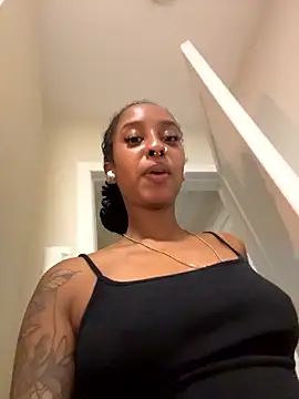 Your_Paris stripchat live cam model