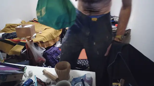 JohnnyMoves stripchat live cam model