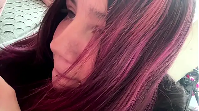 IronicBuckle stripchat live cam model