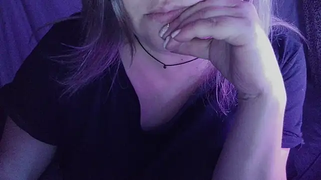 sexynipl stripchat live cam model