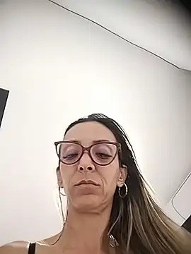 Alanabruner stripchat live cam model