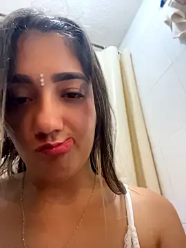 Queen_biker stripchat live cam model