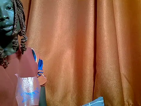 softpetals stripchat live cam model