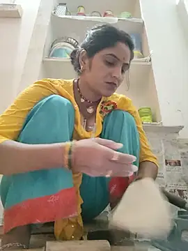 Radha_bhabi stripchat live cam model