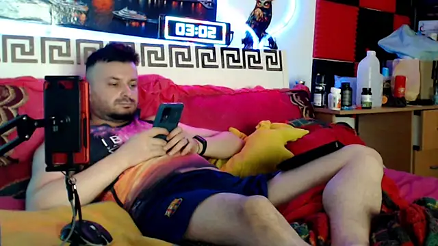 Hugec0ck007 stripchat live cam model
