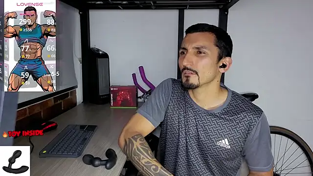 Marck_Muscle stripchat live cam model