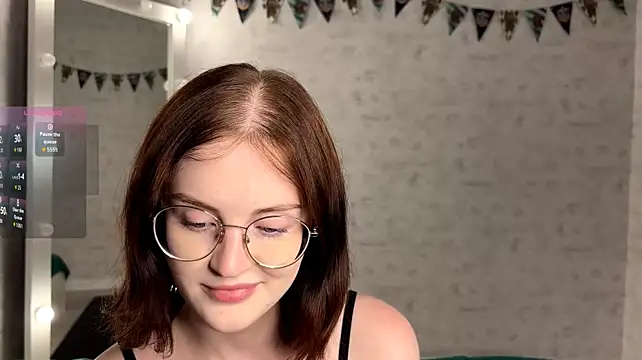FakeLamb stripchat live cam model