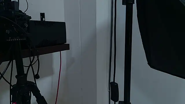 cata_muakgb stripchat live cam model