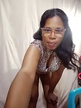 Yandris_1212 stripchat live cam model