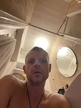 ChiefApron5 stripchat live cam model