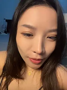 Qianqian_520 stripchat live cam model
