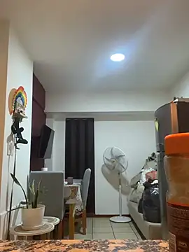 camzzi stripchat live cam model