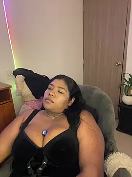 paola091 stripchat live cam model