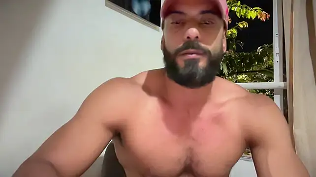 romeolovedark stripchat live cam model