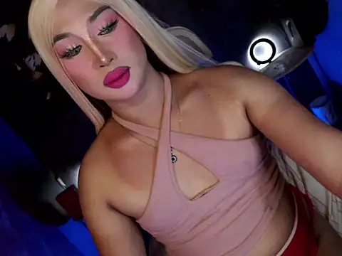fuckable_Thanya stripchat live cam model