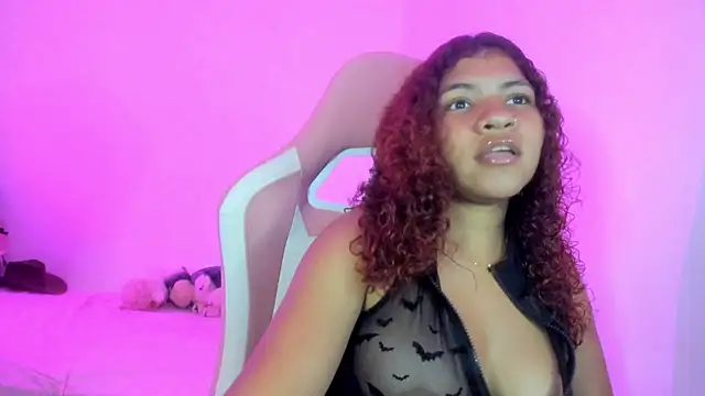 Lanarouse1 stripchat live cam model