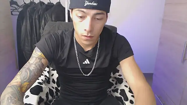 chomelo6 stripchat live cam model