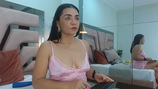 longina_15 stripchat live cam model