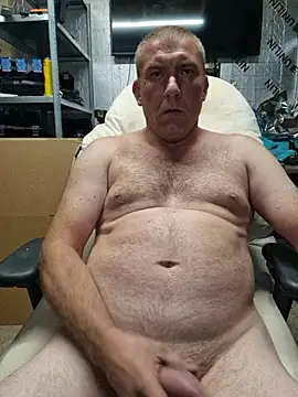 IronedTitan stripchat live cam model