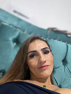 Samantha_bigboobs stripchat live cam model