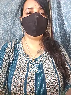 cute-tanvi stripchat live cam model