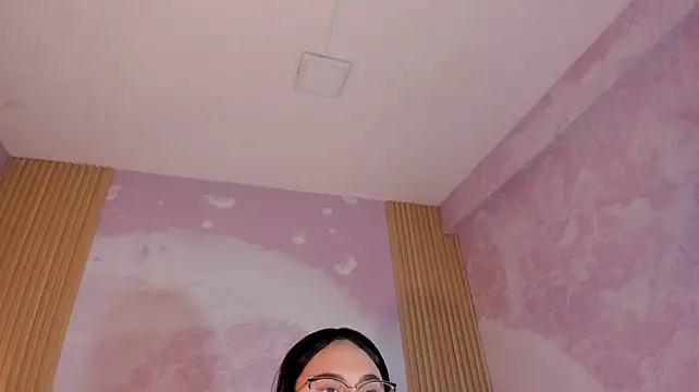 sofiiacarson stripchat live cam model