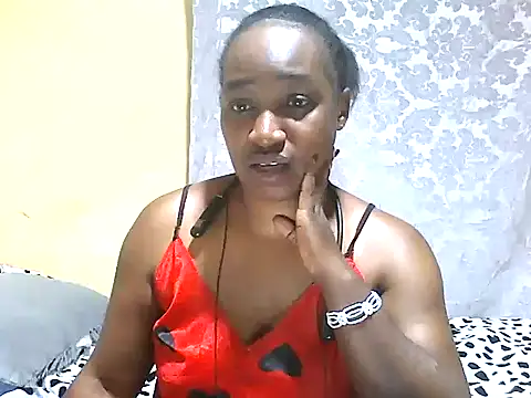 sexy-faiy stripchat live cam model